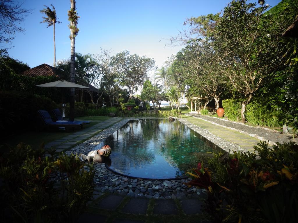 La Taverna Suites Sanur  Exterior photo