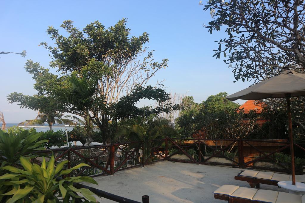 La Taverna Suites Sanur  Exterior photo