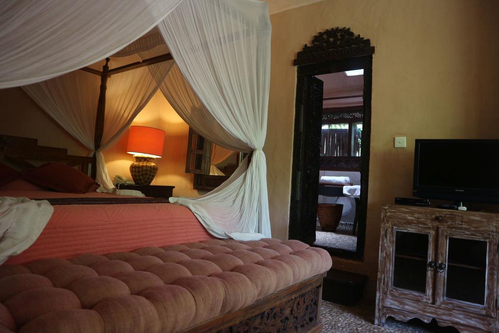 La Taverna Suites Sanur  Exterior photo